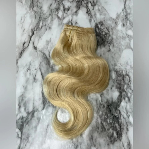 12 Inch light Blonde #613 body Wave Human hair Clip in Extensions - Picture 6 of 7